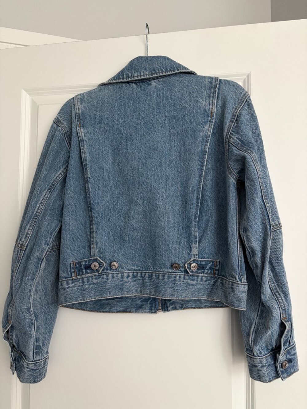 Abercrombie & Fitch Zip Up Denim Jacket - Picture 2 of 5